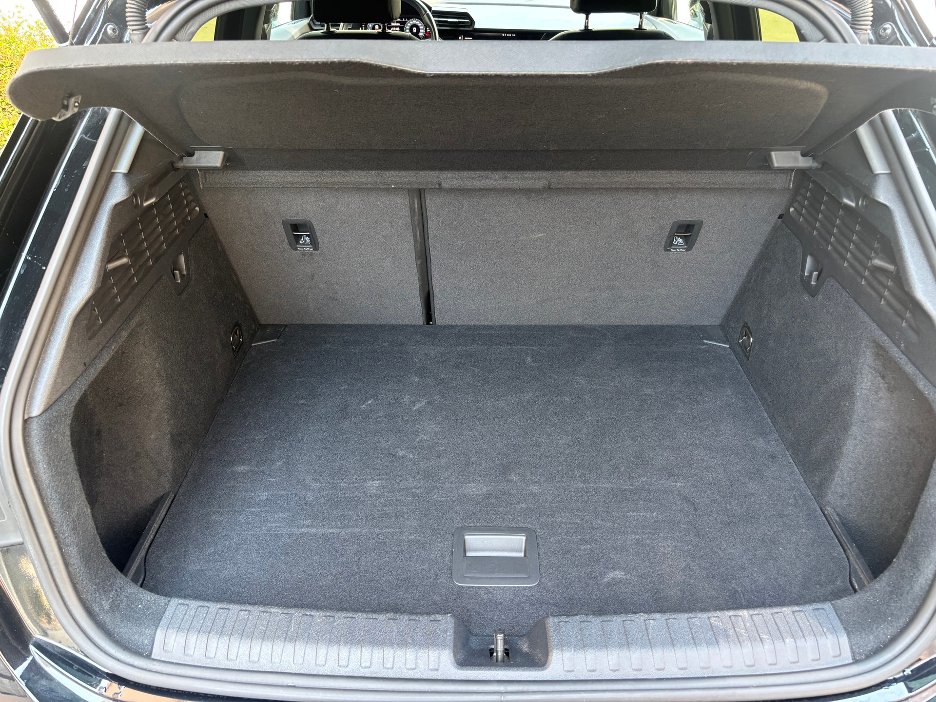 AUDI A3 Sportback 35 TFSI Attraction S-tronic-image-9