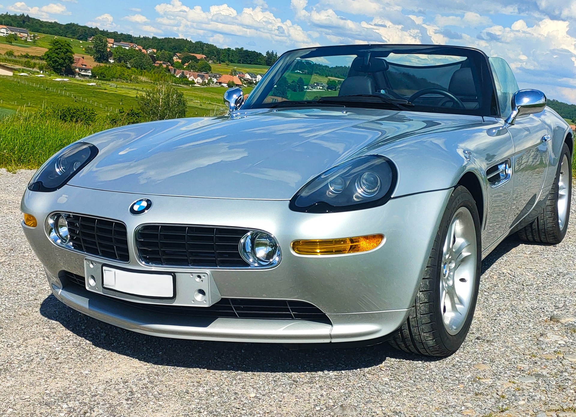 BMW 5.0 V8