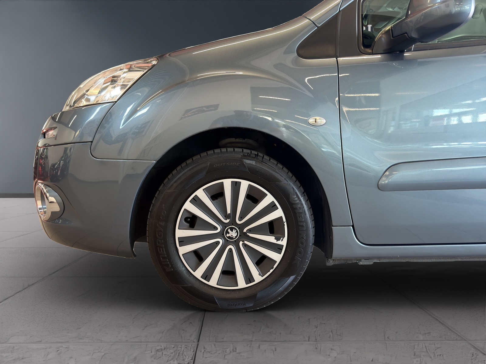 PEUGEOT Partner 1.6 e-HDI Active-image-23