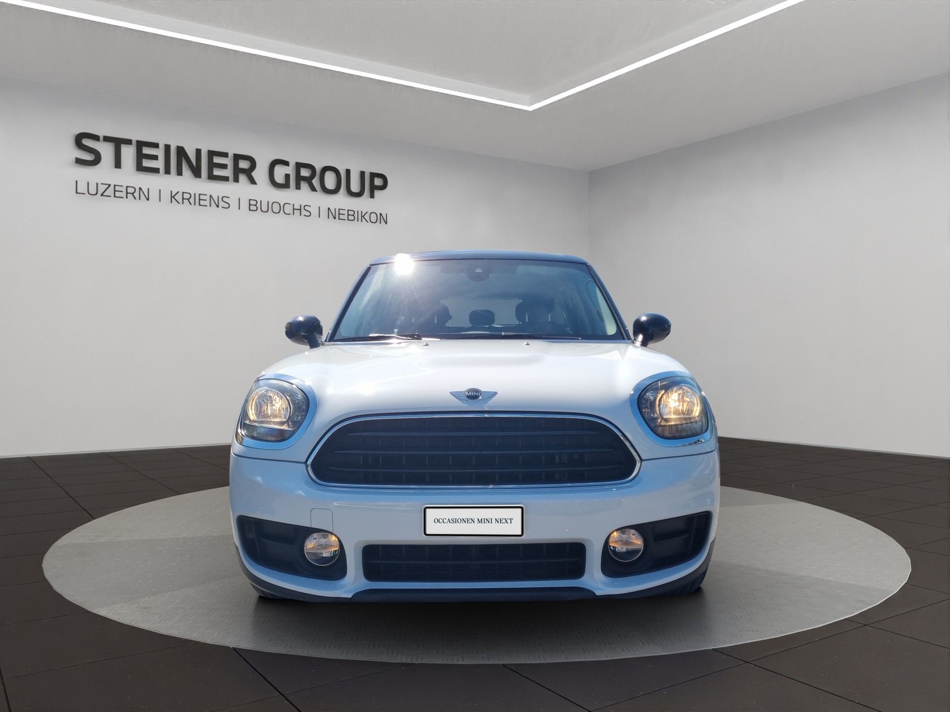 MINI Countryman Cooper ALL4 Steptronic-showroom-element-1