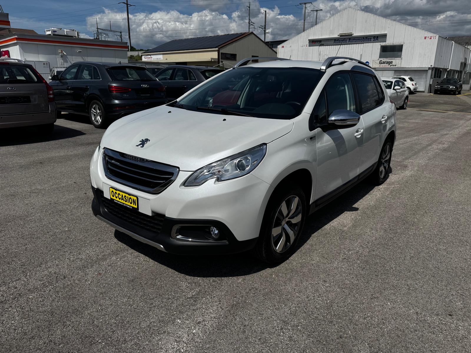 PEUGEOT 2008 1.2 PureTech Active-image-7