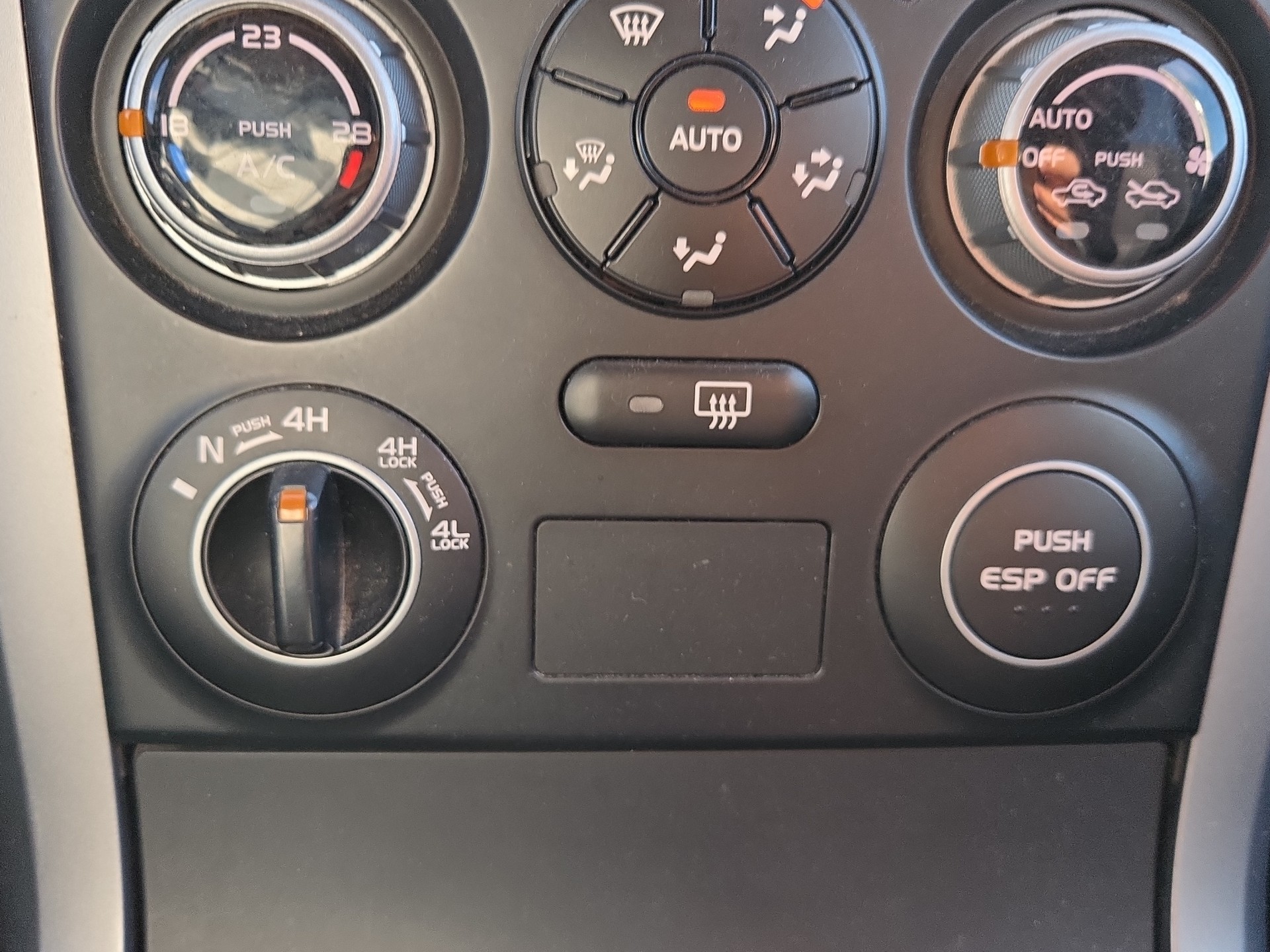 SUZUKI Grand Vitara 1.9 TD GL Top-image-15
