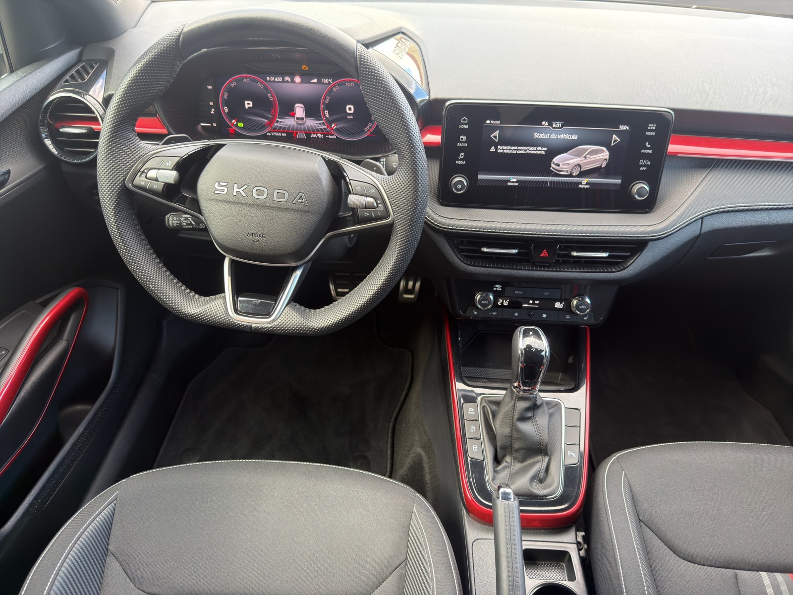 SKODA Fabia 1.0 TSI Monte Carlo DSG-image-9