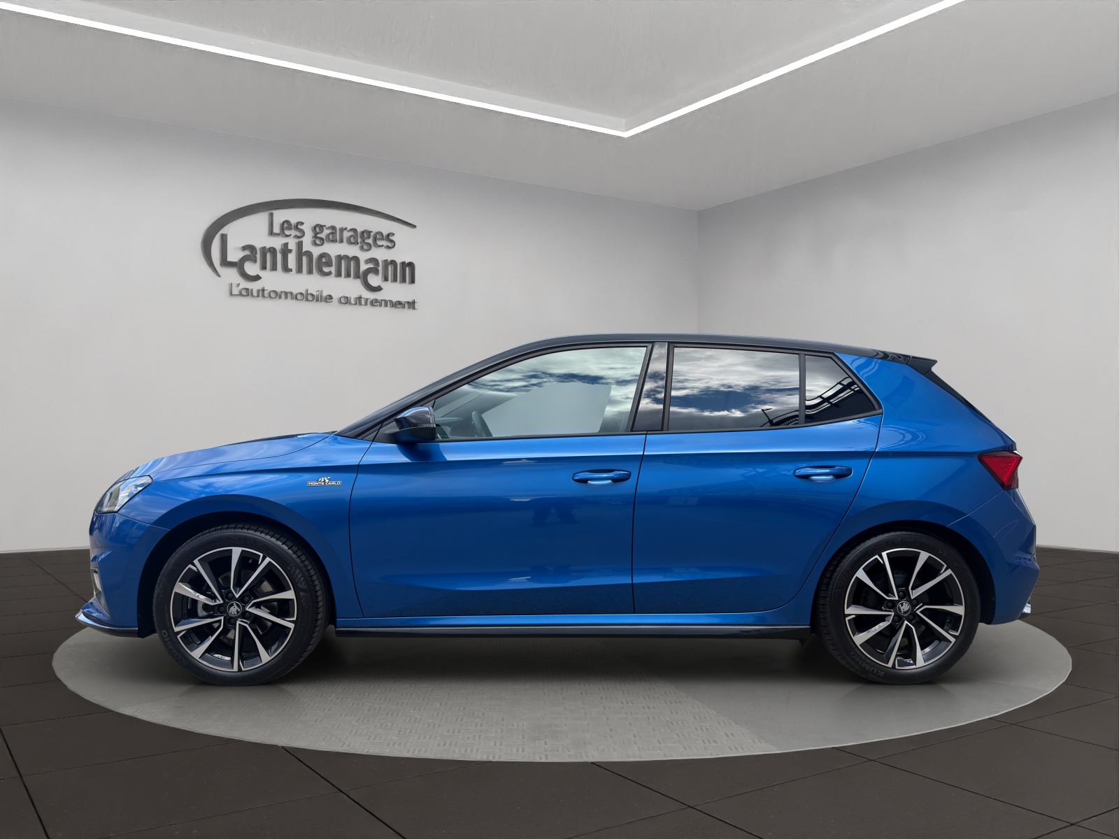 SKODA Fabia 1.0 TSI Monte Carlo DSG-showroom-element-1