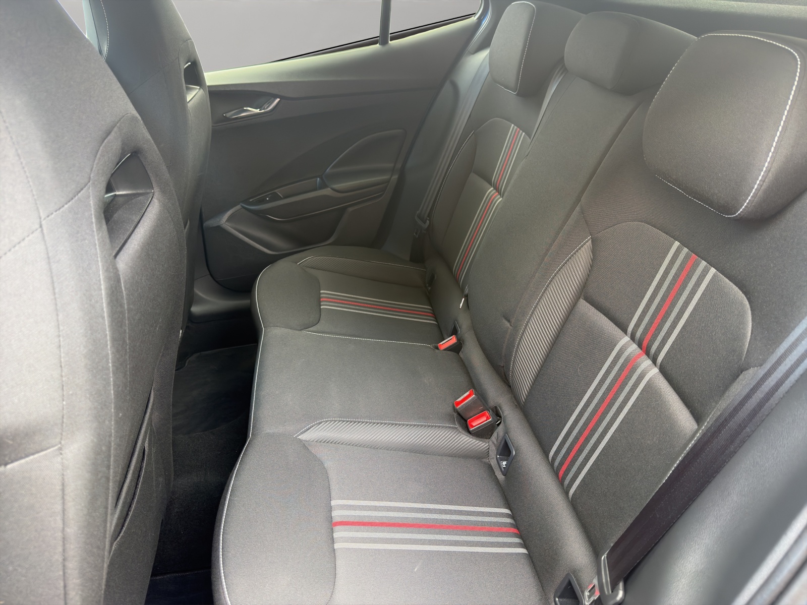SKODA Fabia 1.0 TSI Monte Carlo DSG-image-16