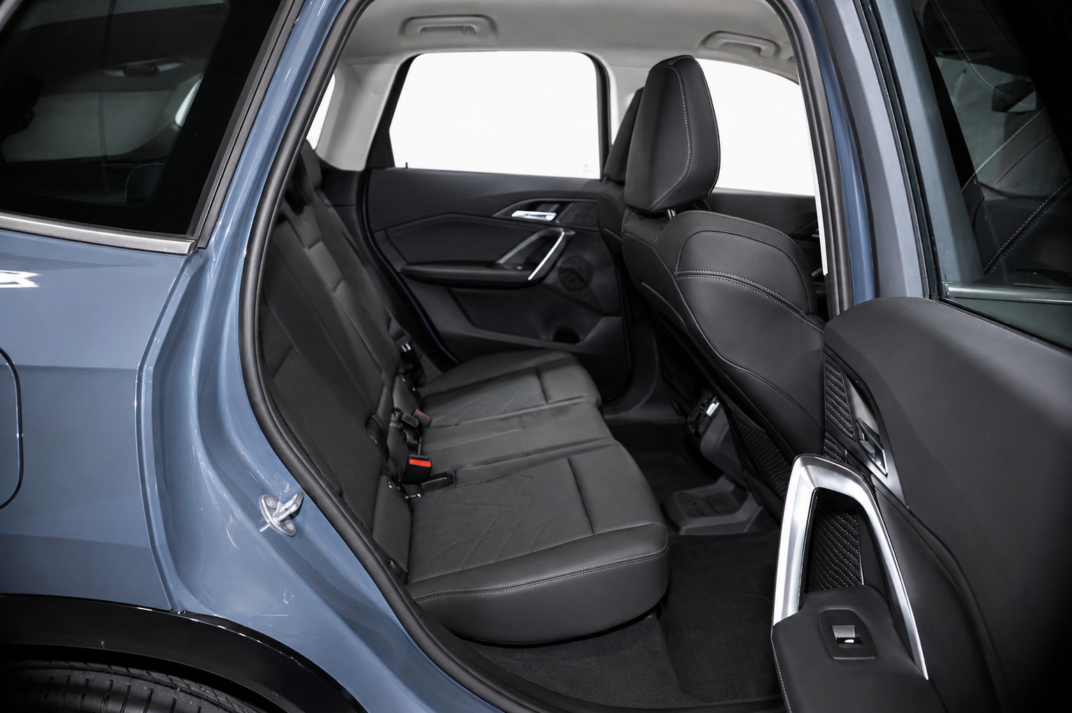 BMW X1 20d xDrive CH FAHRZEUG-image-10