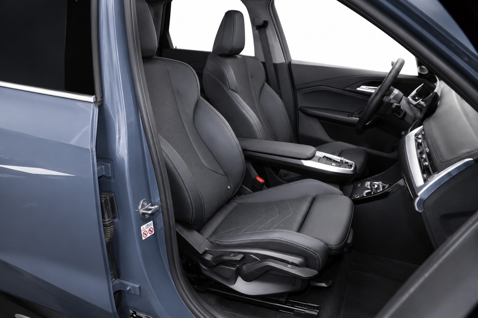 BMW X1 20d xDrive CH FAHRZEUG-image-9