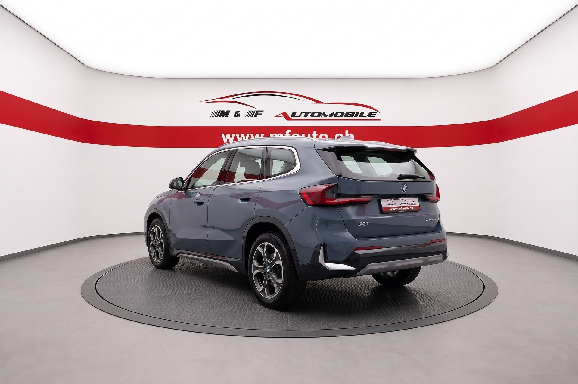 BMW X1 20d xDrive CH FAHRZEUG-showroom-element-3