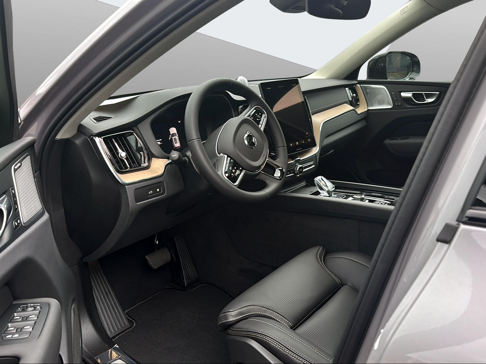 VOLVO XC60 2.0 T8 TE Ultra Dark eAWD-image-10