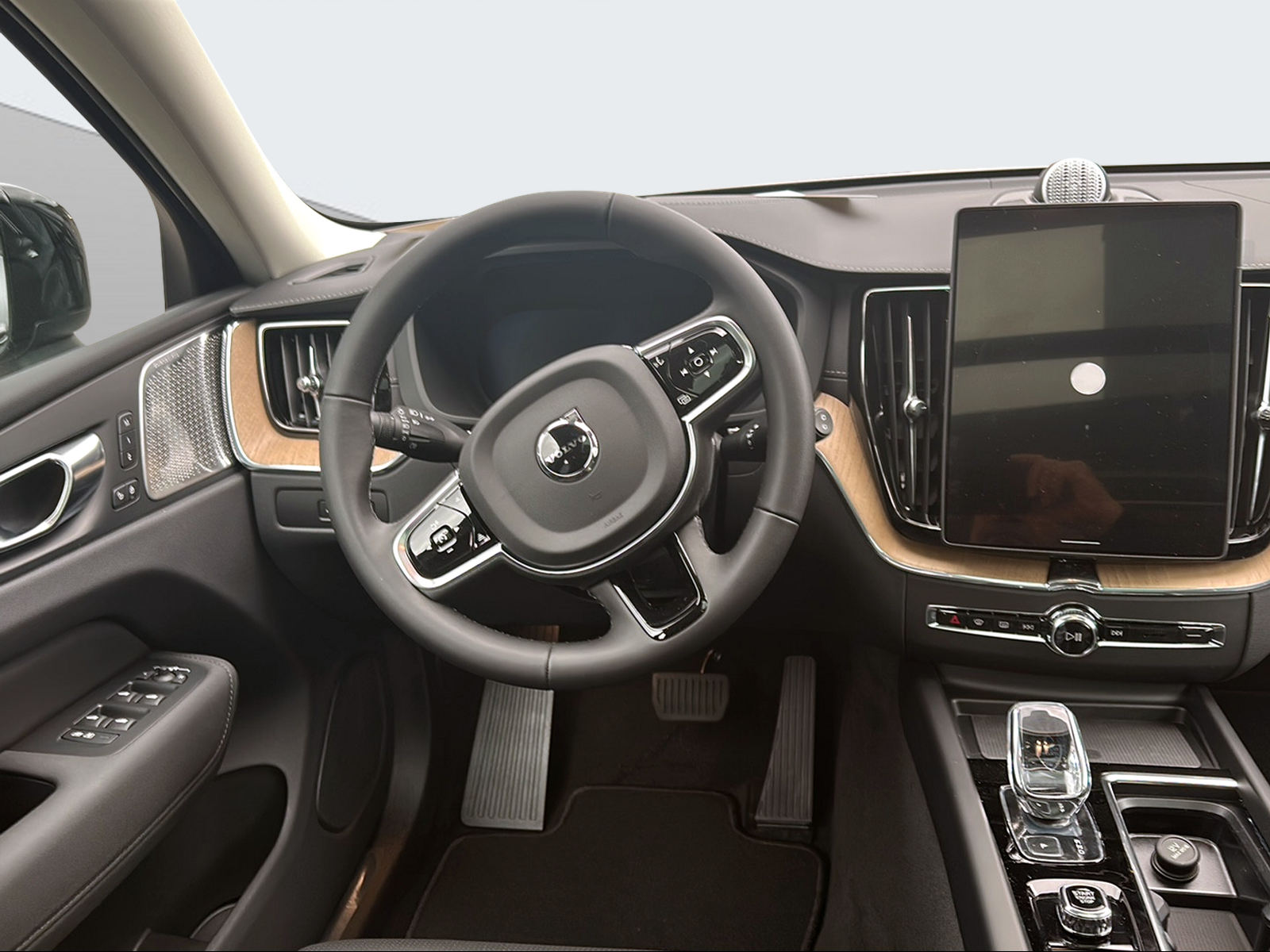 VOLVO XC60 2.0 T8 TE Ultra Dark eAWD-image-14