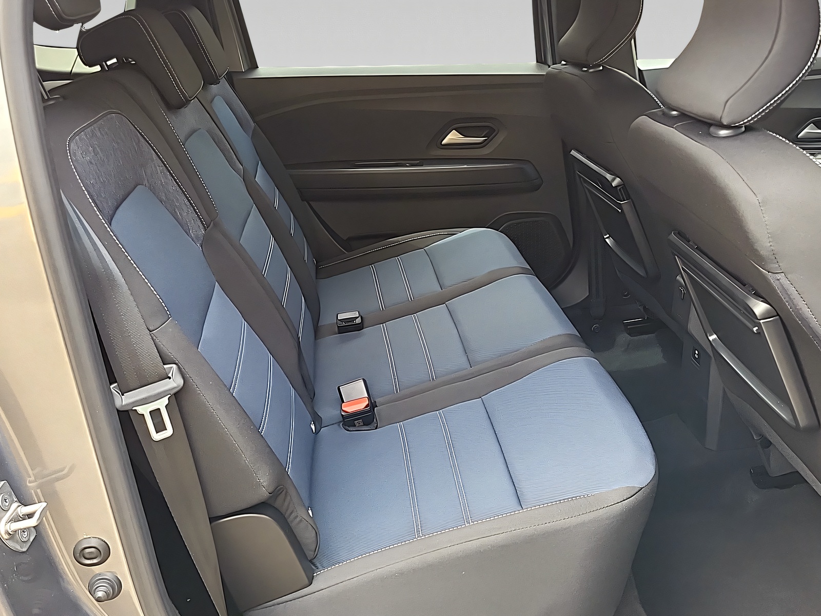 DACIA Jogger 1.8 Hybrid Journey 7-Plätzer-image-7