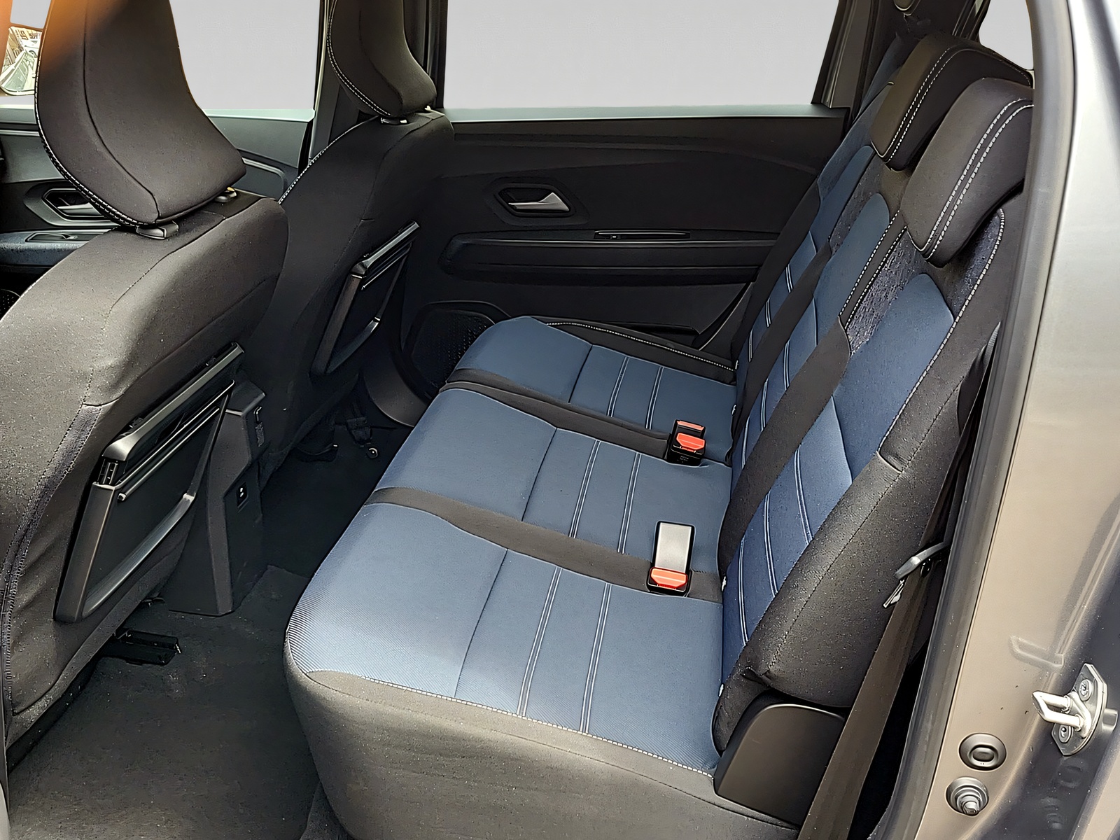 DACIA Jogger 1.8 Hybrid Journey 7-Plätzer-image-5