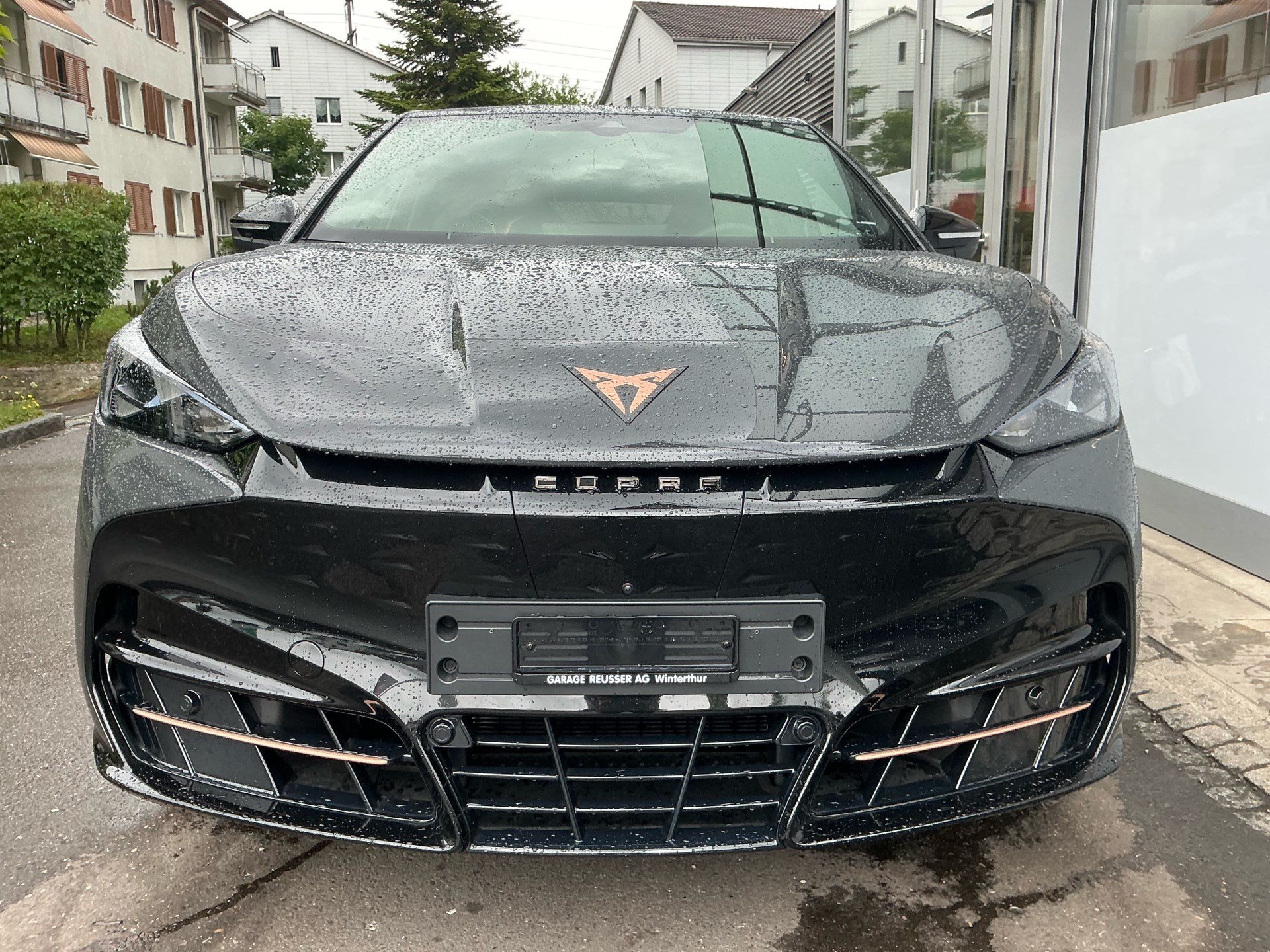 CUPRA Tavascan 340 PS 4DRIVE VZ ADRENALINE *** 5 JAHRE CUPRA VOLLGARANTIE ***-showroom-element-1