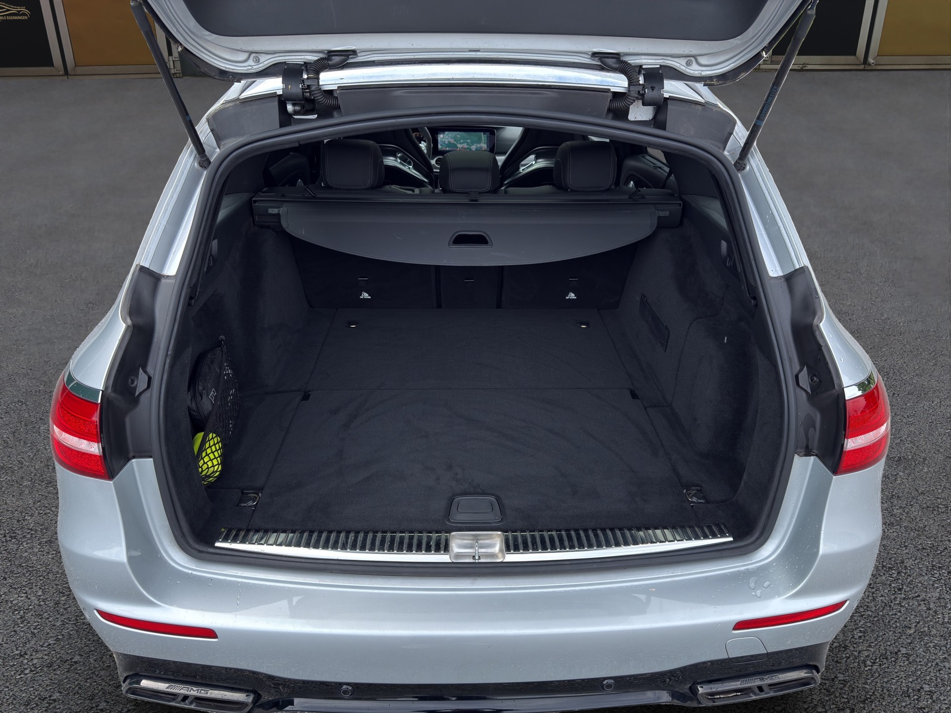 MERCEDES-BENZ E 63 S AMG 4matic+ Kombi-image-14