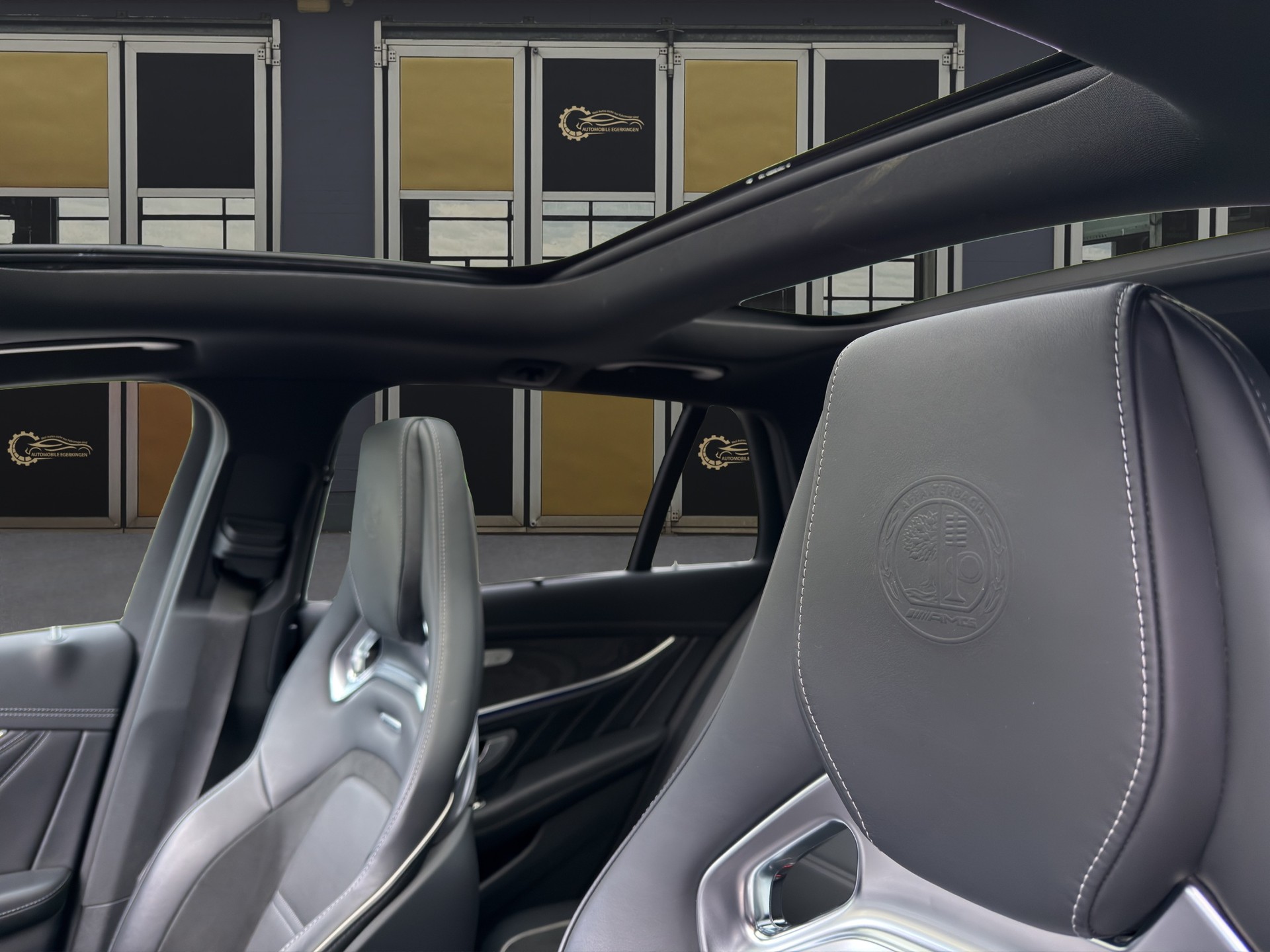 MERCEDES-BENZ E 63 S AMG 4matic+ Kombi-image-9