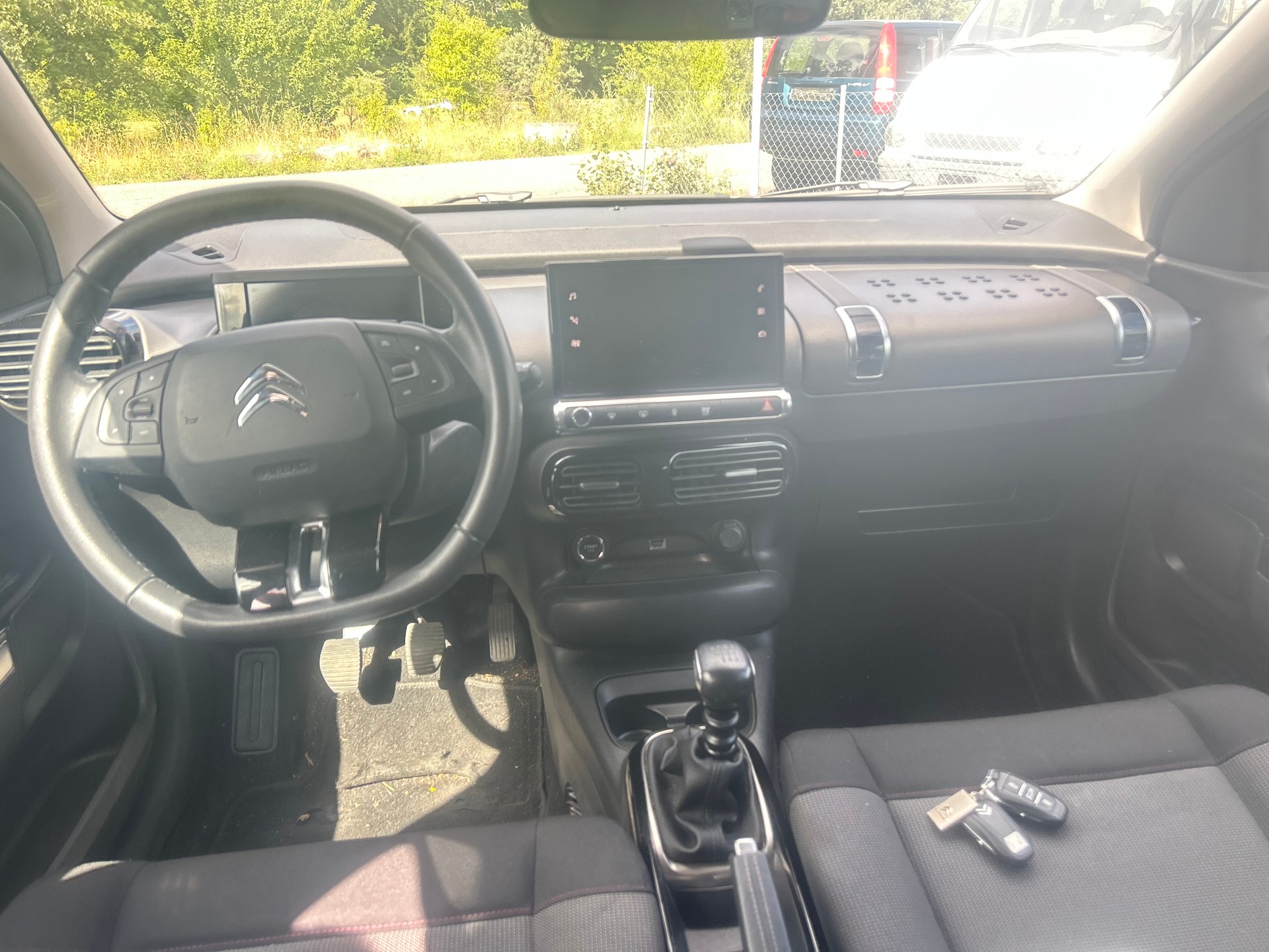 CITROEN C4 Cactus 1.2 Pure Tech Feel-image-6