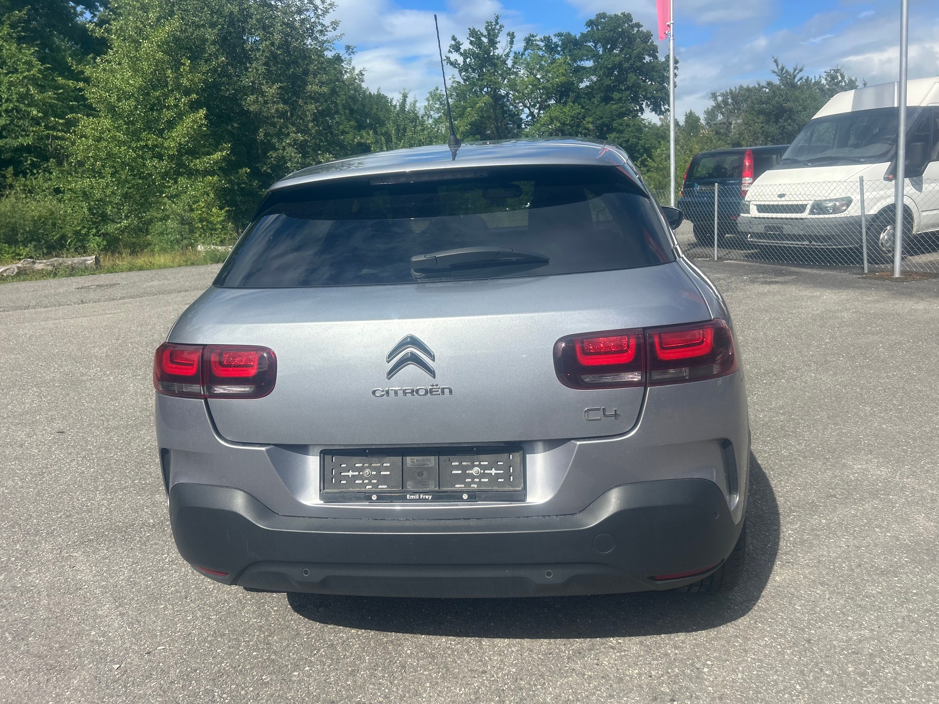 CITROEN C4 Cactus 1.2 Pure Tech Feel-image-3