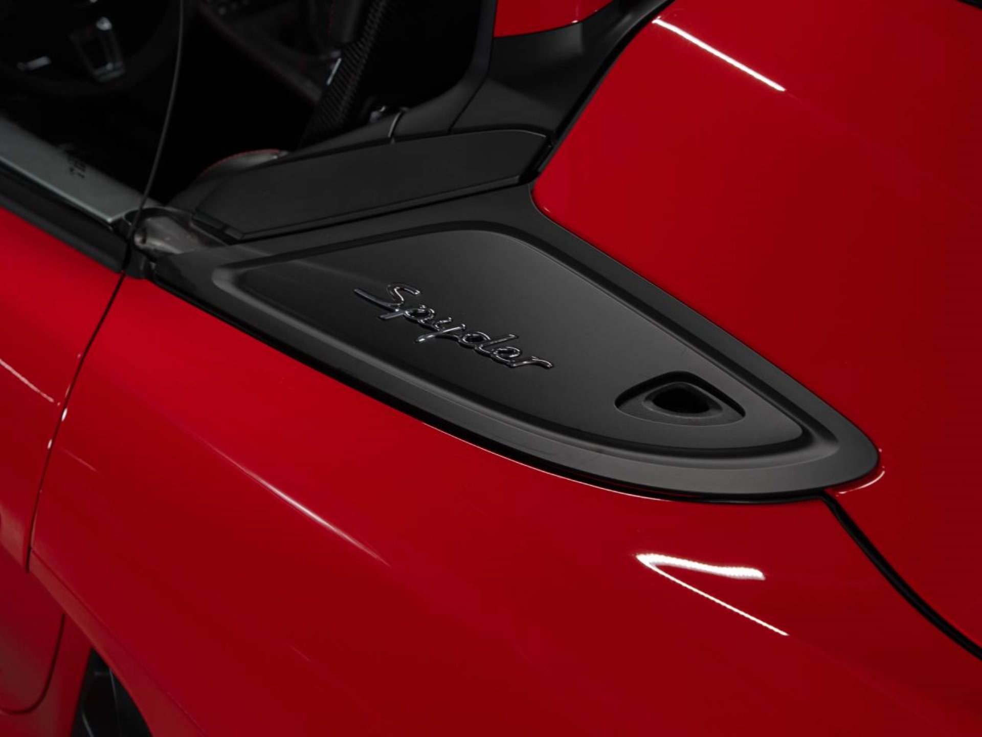 PORSCHE 718 Spyder-image-14