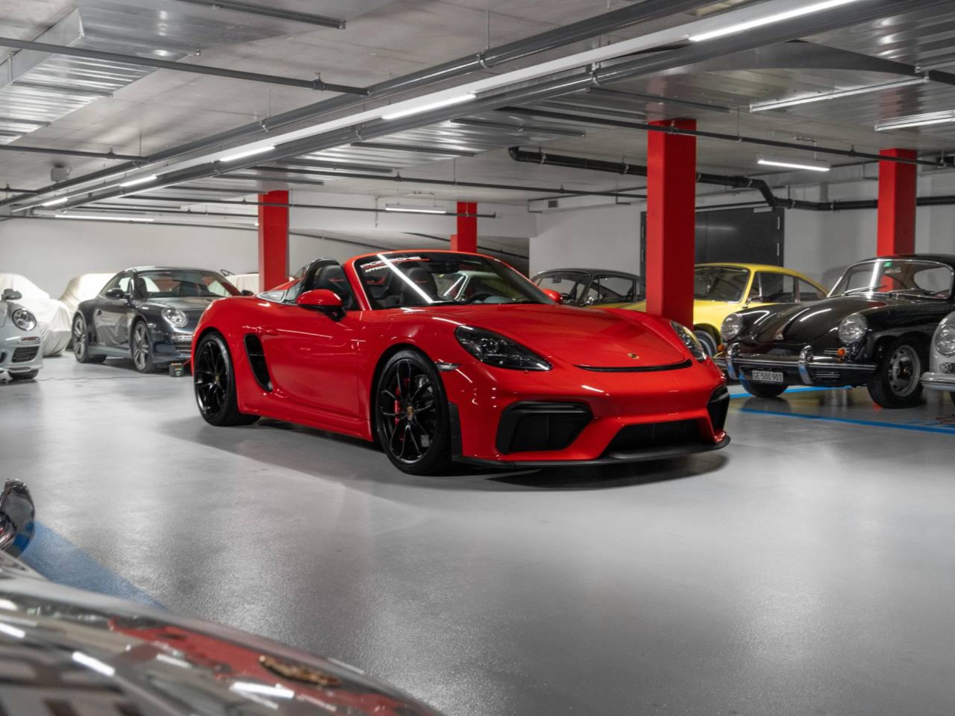 PORSCHE 718 Spyder-image-2
