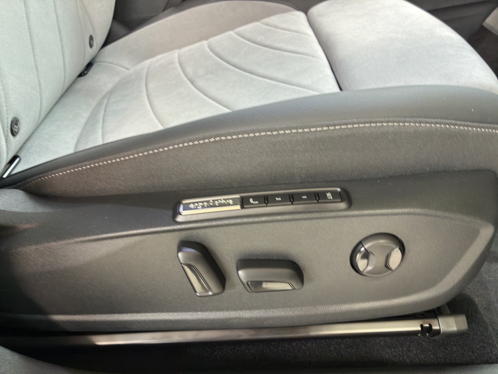 VW ID.3 Pro 59 kWh Pro United-image-14