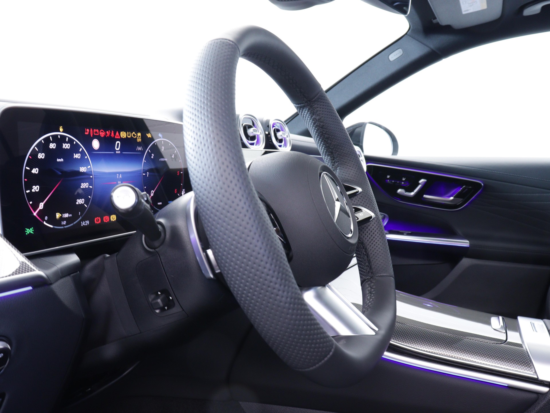 MERCEDES-BENZ GLC 220 d AMG Line 4matic-image-6