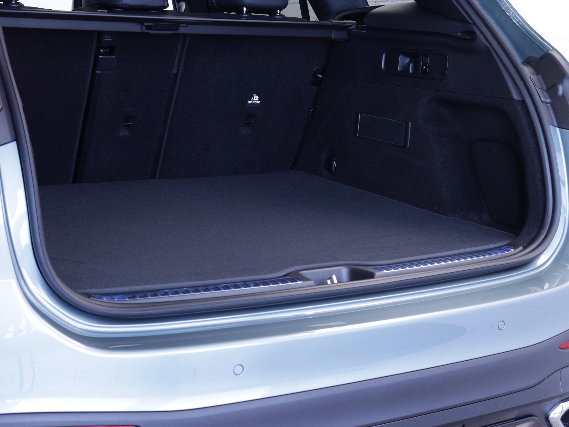 MERCEDES-BENZ GLC 220 d AMG Line 4matic-image-14