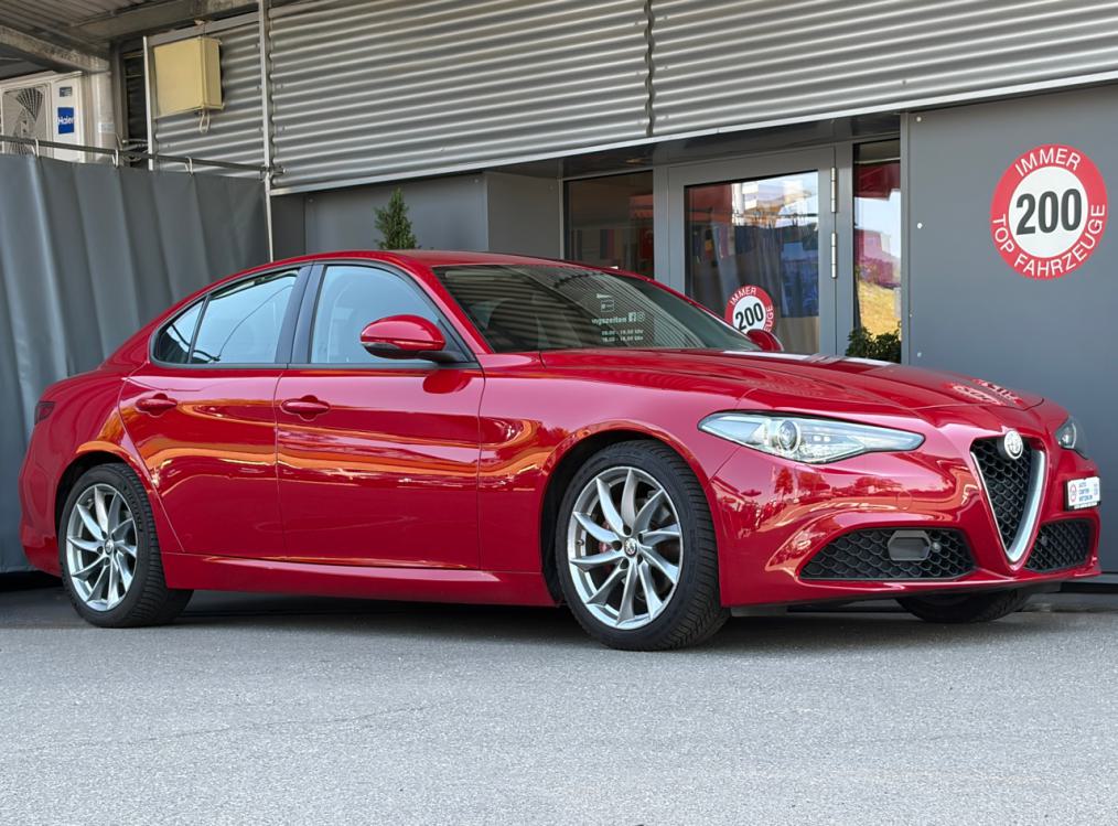 ALFA ROMEO Giulia 2.0 Super Automatic-image-1