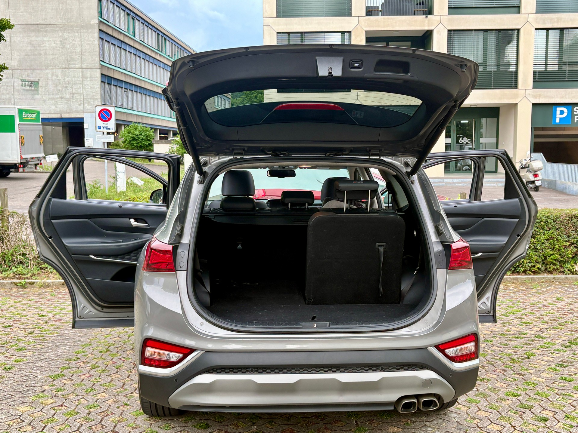HYUNDAI 2.2 CRDi Vertex 7P-image-2