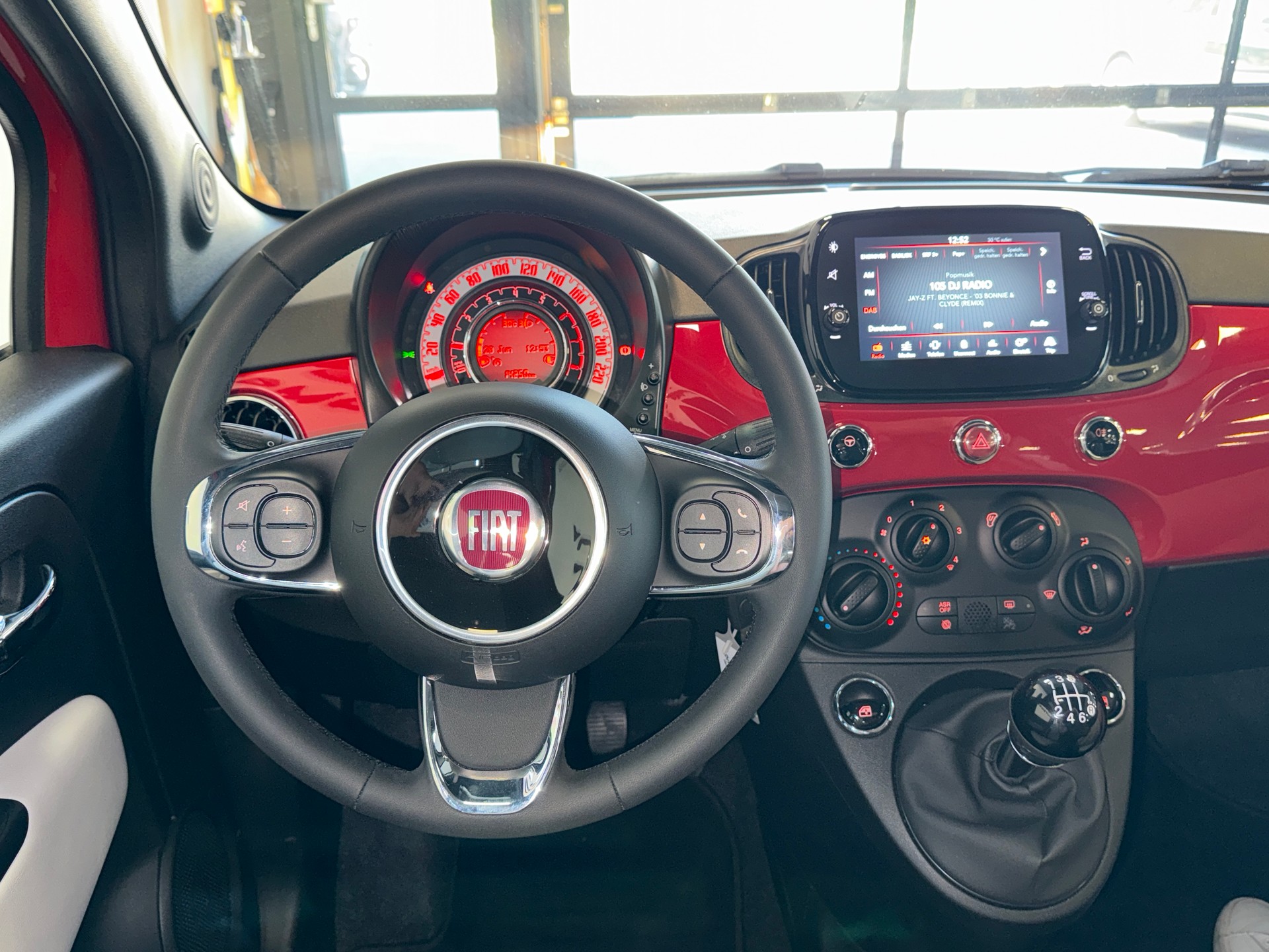 FIAT 500 1.0 Dolcevita Panorama Glasdach-image-5
