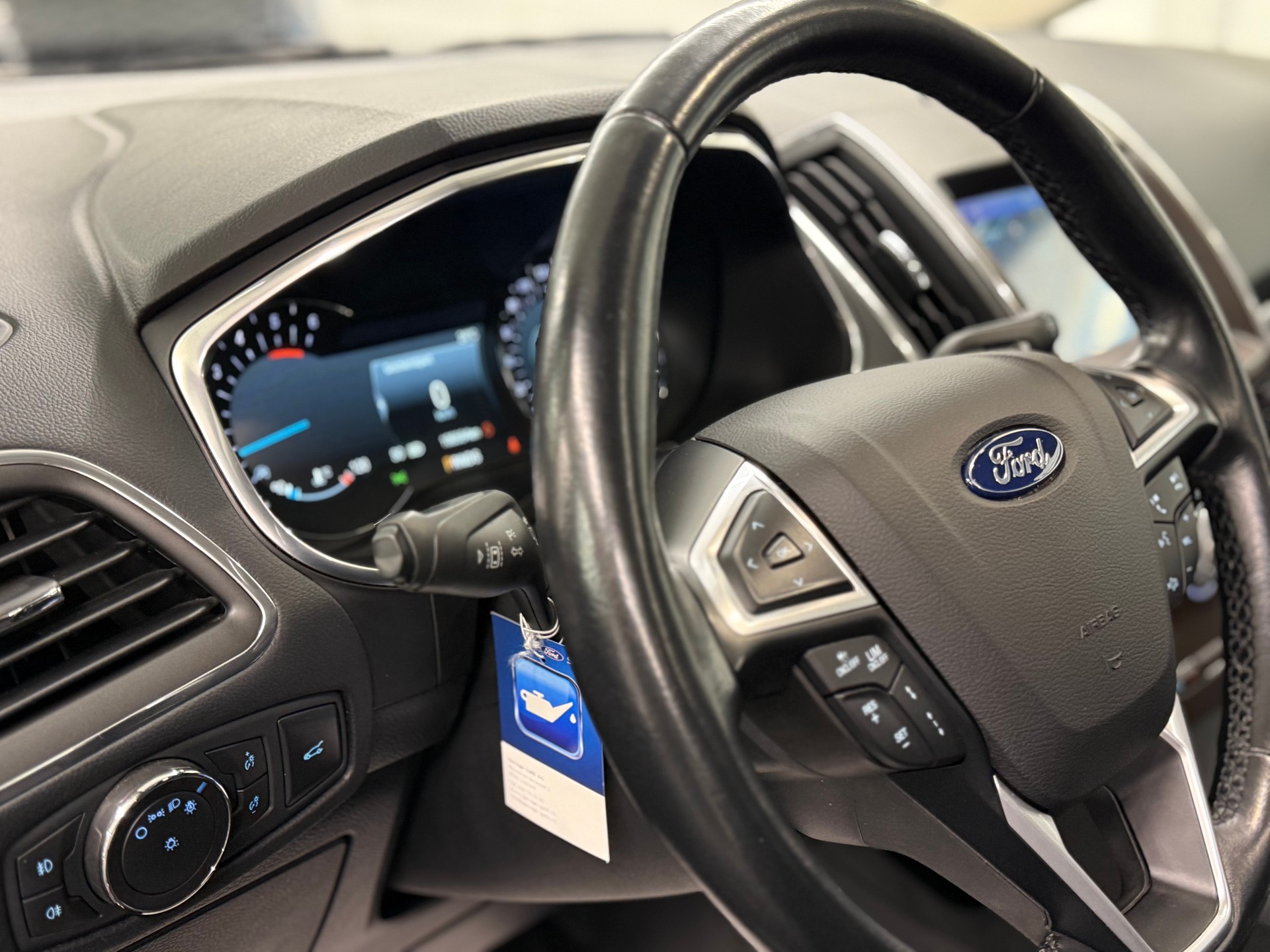FORD S-Max 2.0 TDCi Titanium 7-Plätzer + AHK-image-17