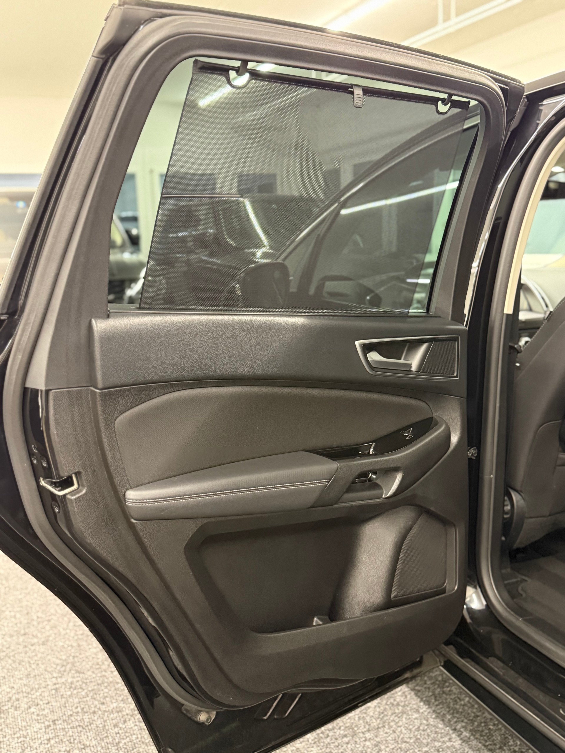 FORD S-Max 2.0 TDCi Titanium 7-Plätzer + AHK-image-23