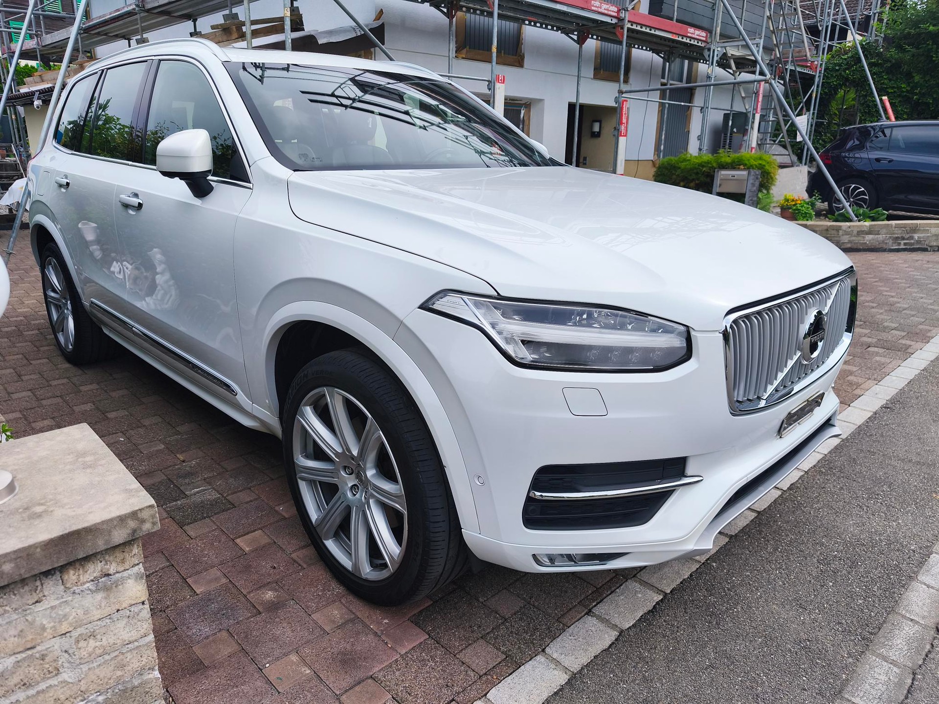 VOLVO 2.0 T6 Inscription 7P. AWD-image-3