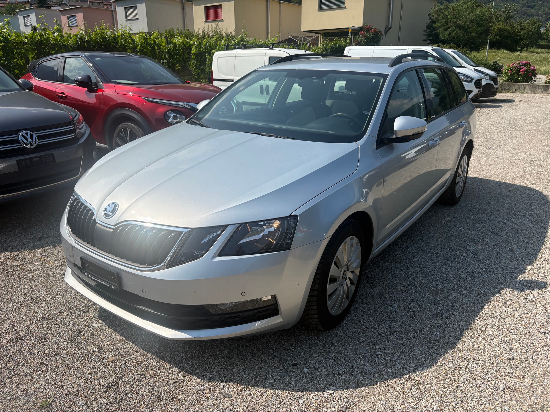 SKODA Octavia Combi 2.0 TDI Ambition 4x4 DSG-image-0