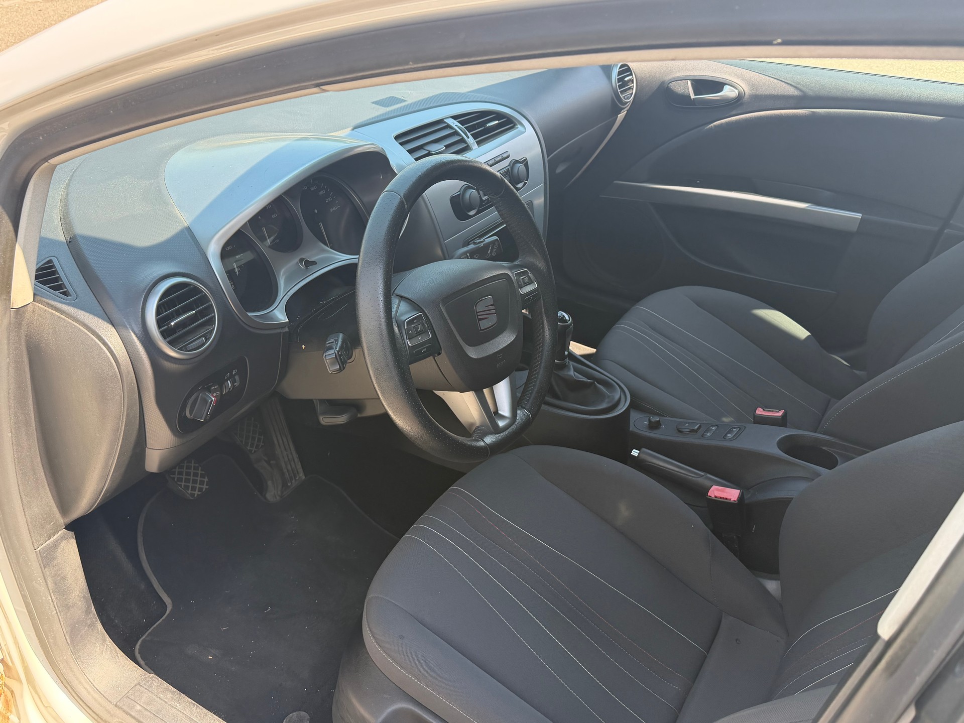 SEAT Leon 1.4 TSI Style-image-6