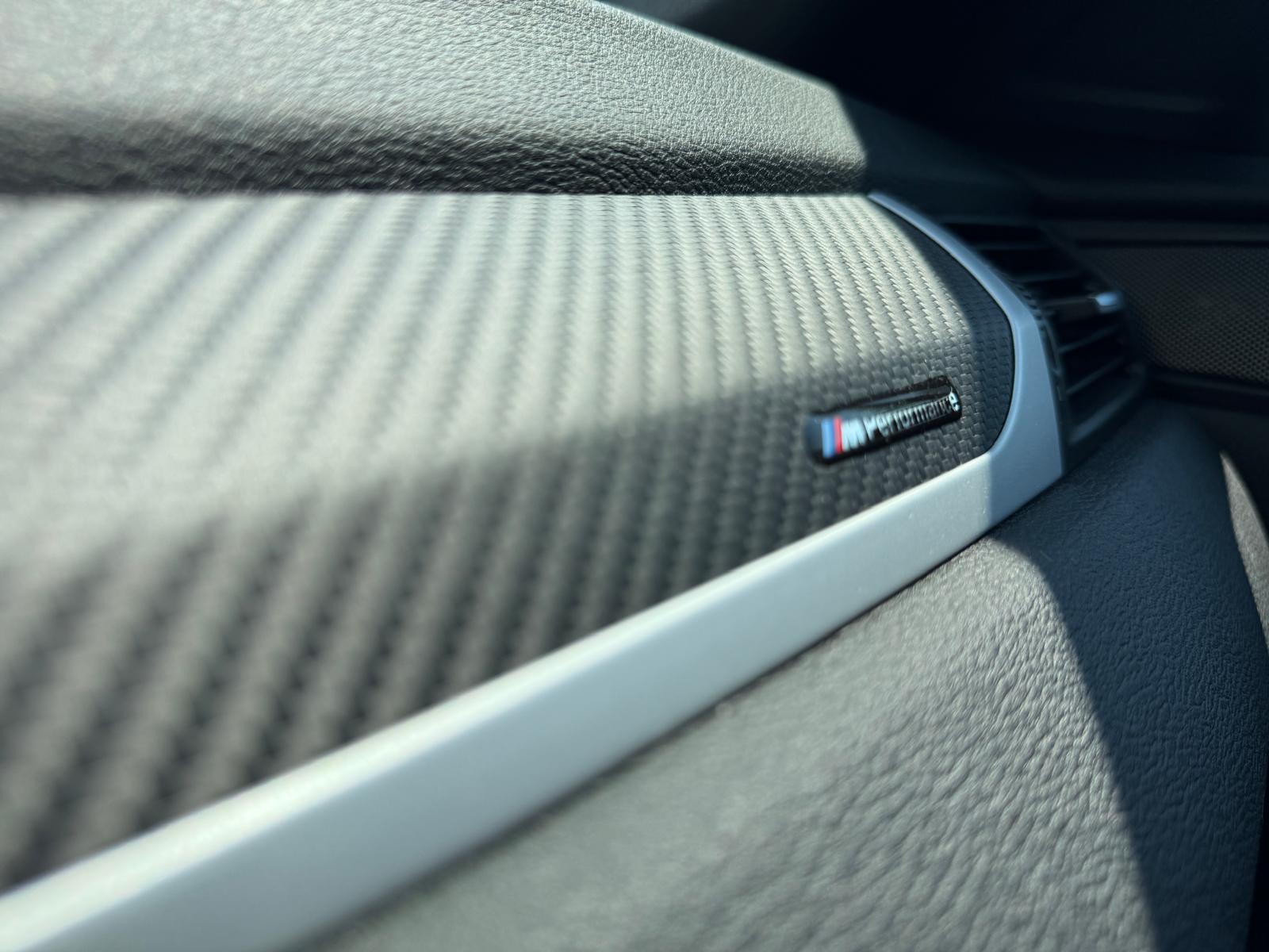 BMW X4 M 40i Steptronic-image-4