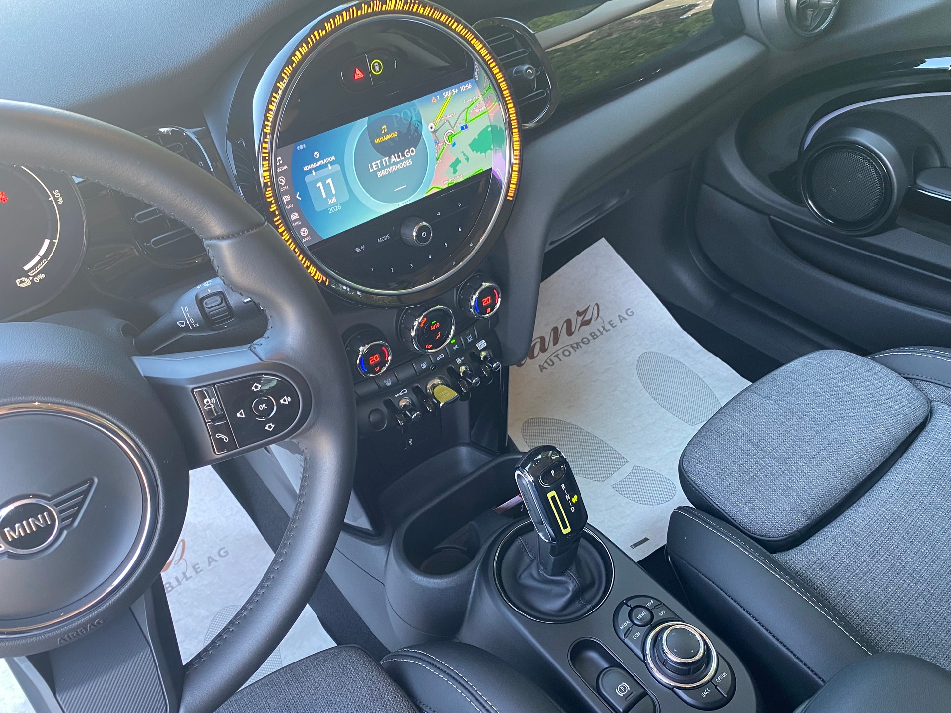 MINI Cooper S 184PS SE F56 Automat **2Jahre Vollgarantie**-image-12