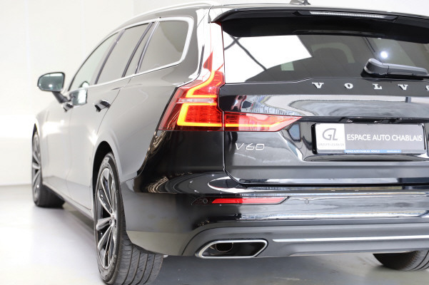 VOLVO V60 T6 eAWD Inscr. Expr.-image-3