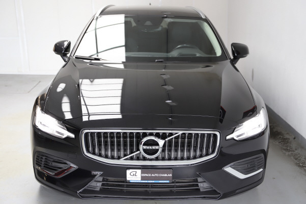 VOLVO V60 T6 eAWD Inscr. Expr.-image-4