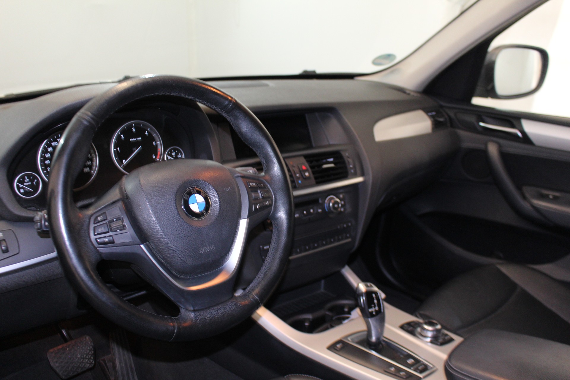 BMW X3 35d xDrive-image-11