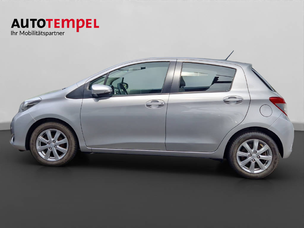TOYOTA Yaris 1.33 VVT-i Sol MdS 42641/000-image-1