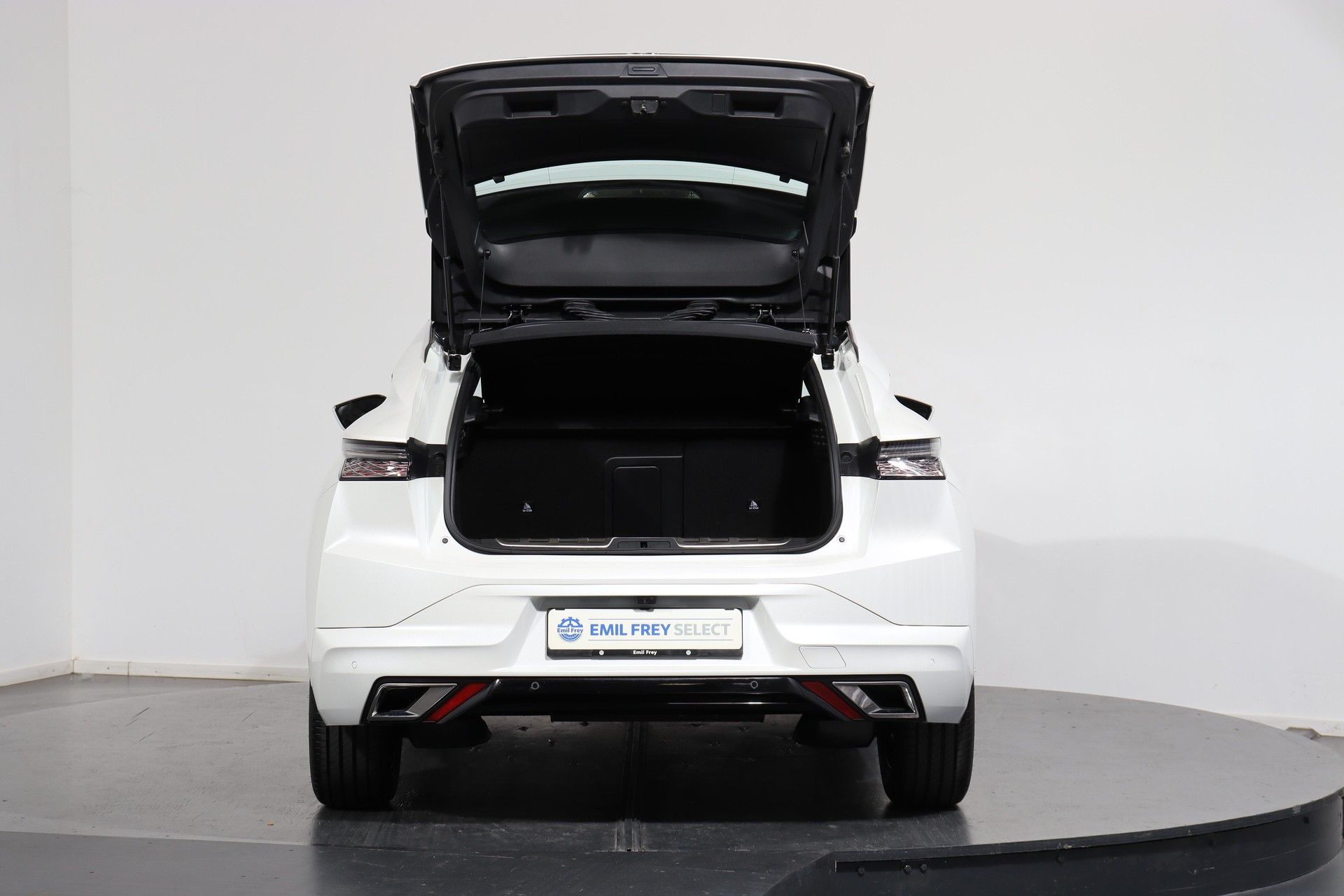 DS AUTOMOBILES 4 1.2 PureTech Trocadero-image-3