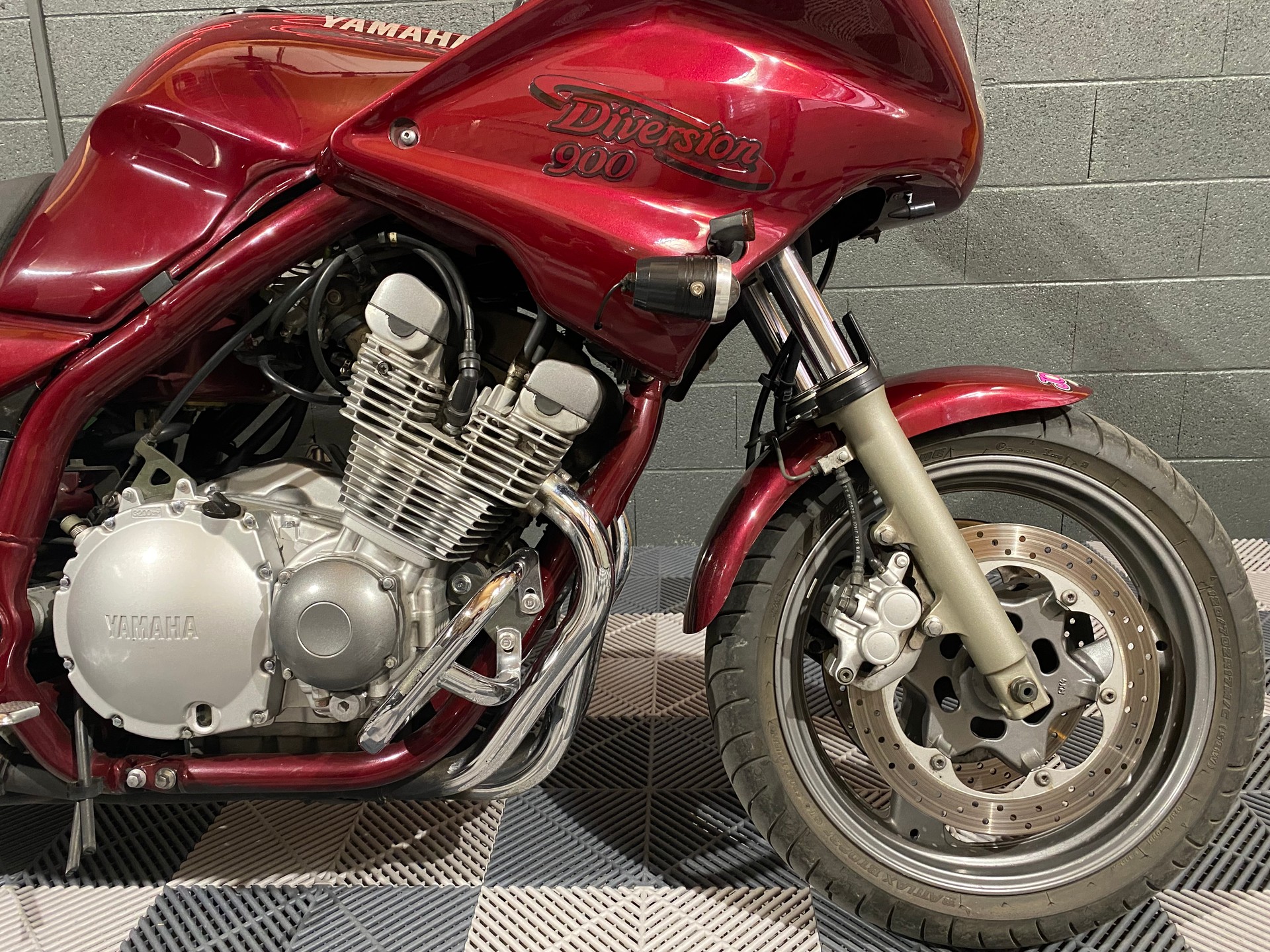 YAMAHA XJ 900 S Diversion-image-2