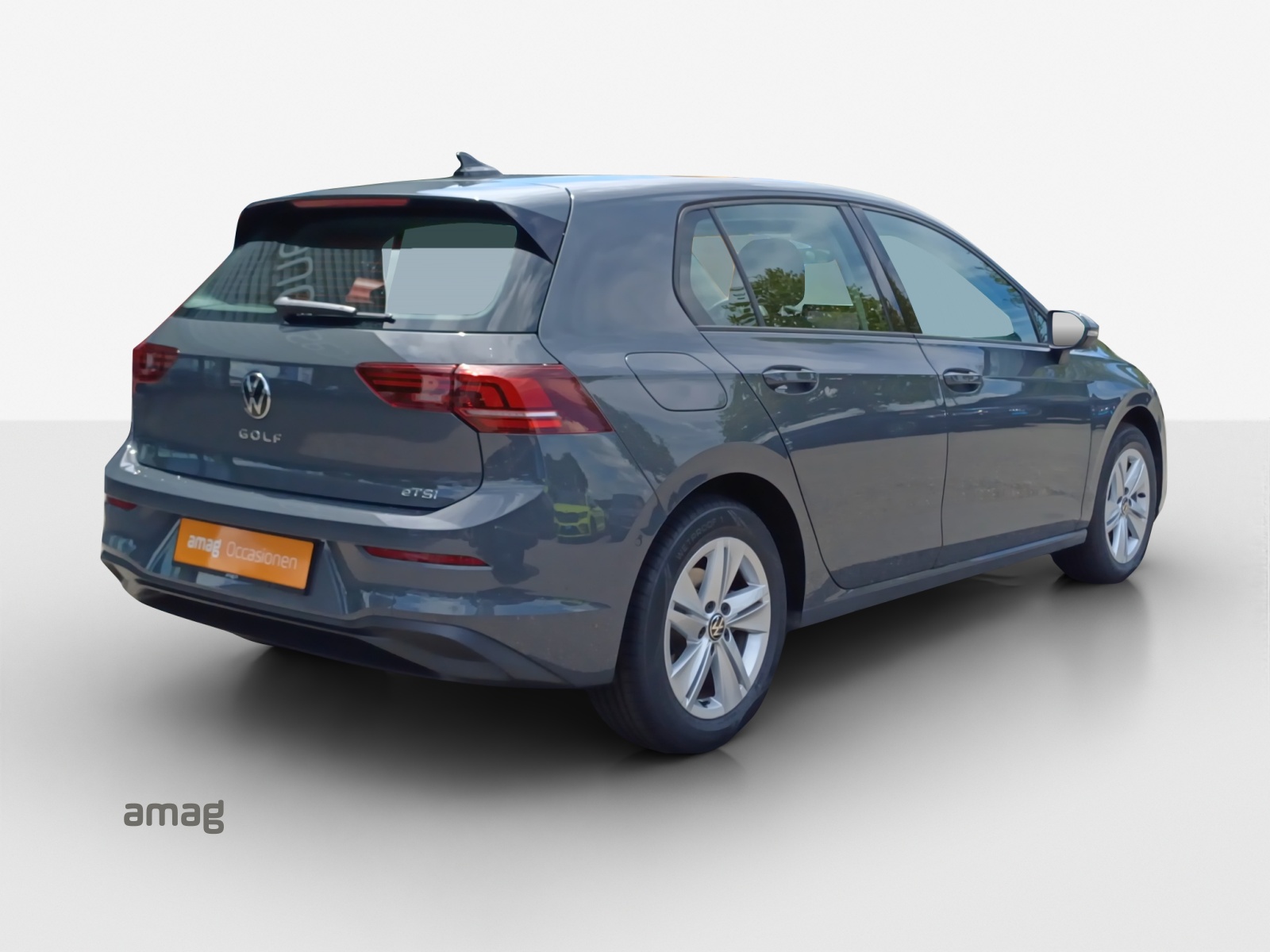 VW Golf 1.5 e TSI mHEV Life DSG-image-4