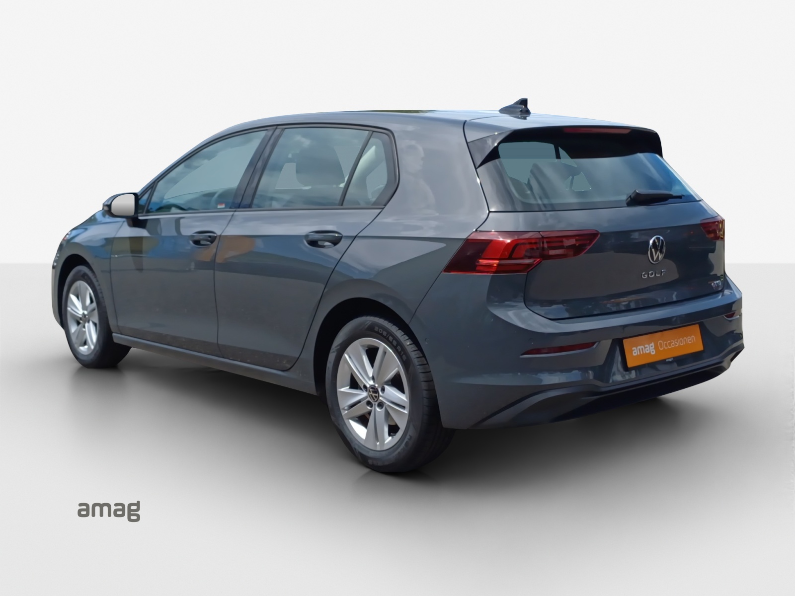 VW Golf 1.5 e TSI mHEV Life DSG-image-2
