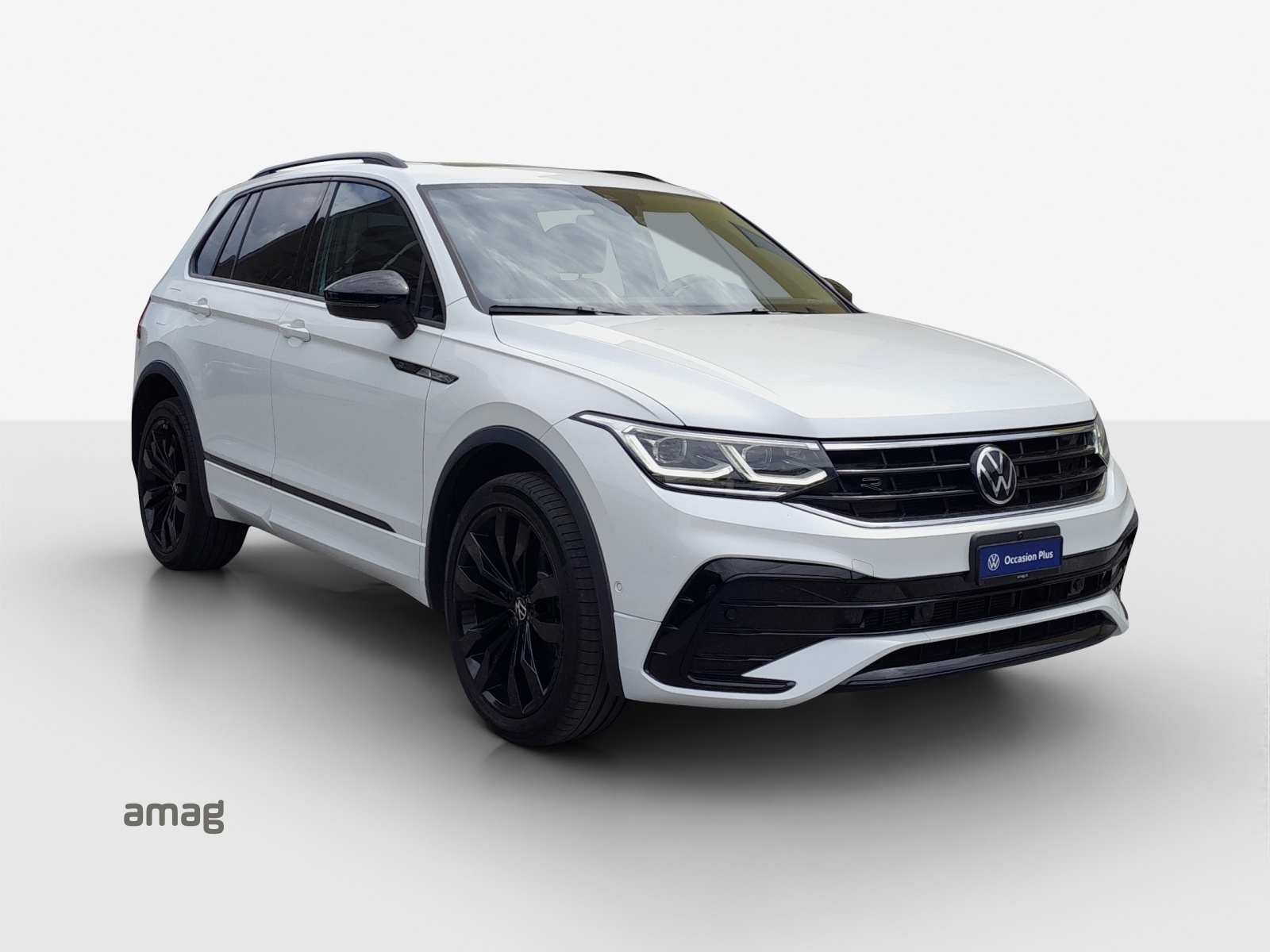 VW Tiguan 2.0TSI R-Line 4Motion DSG-image-5