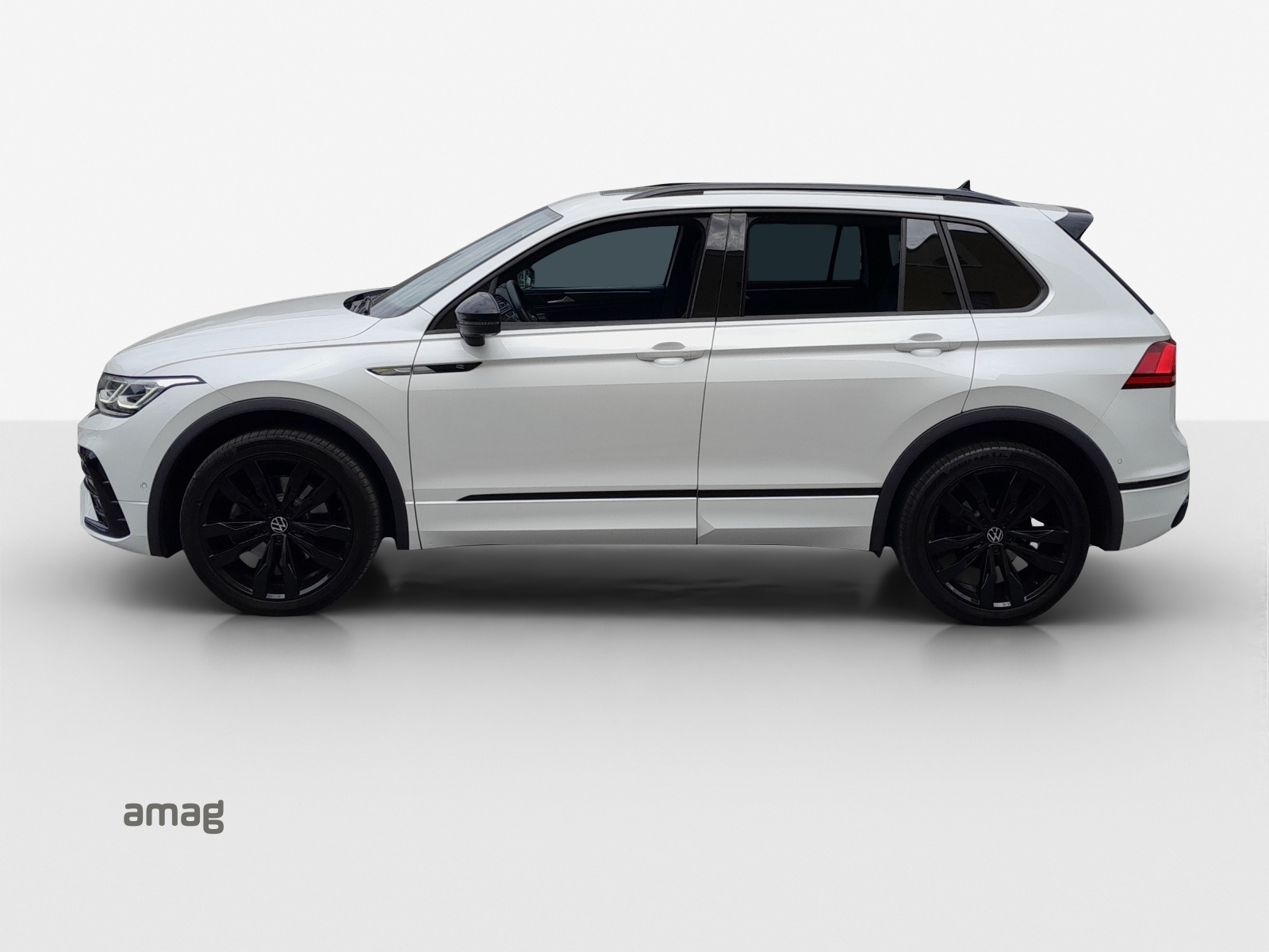 VW Tiguan 2.0TSI R-Line 4Motion DSG-showroom-element-1