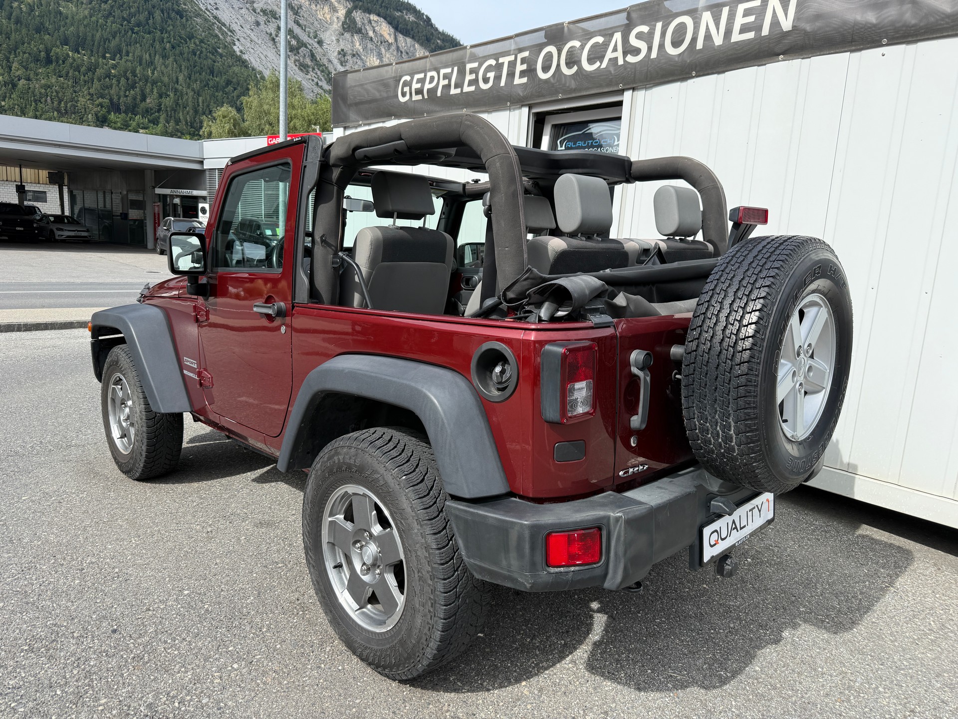 JEEP Wrangler 2.8 CRD Sport Automatic Softtop *FRISCH AB MFK*-image-4