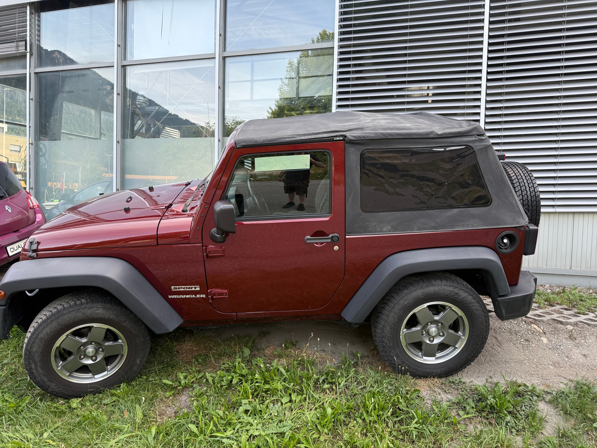 JEEP Wrangler 2.8 CRD Sport Automatic Softtop *FRISCH AB MFK*-image-13