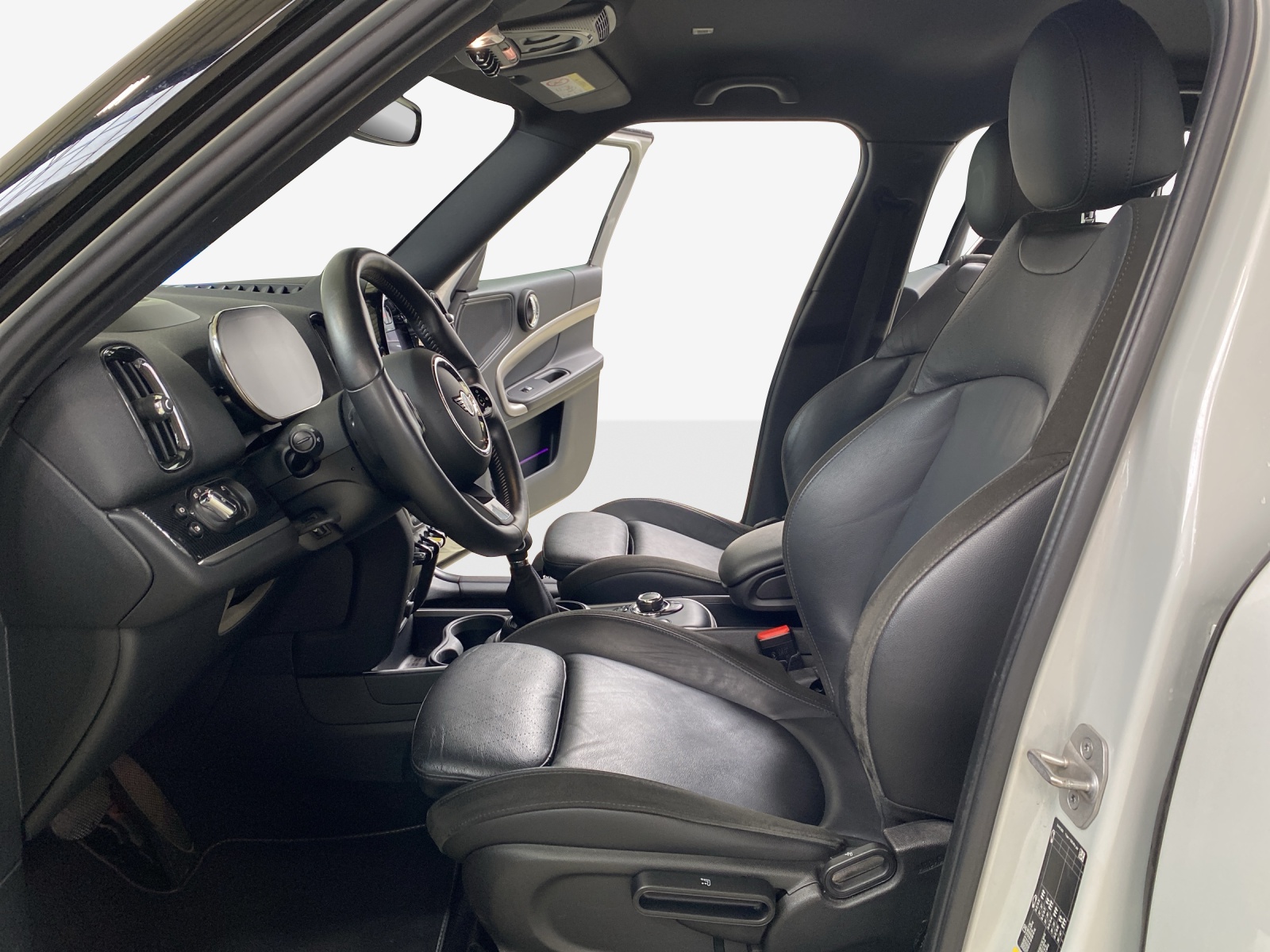 MINI Countryman Cooper SE Trafalgar ALL4 PHEV Steptronic-image-7