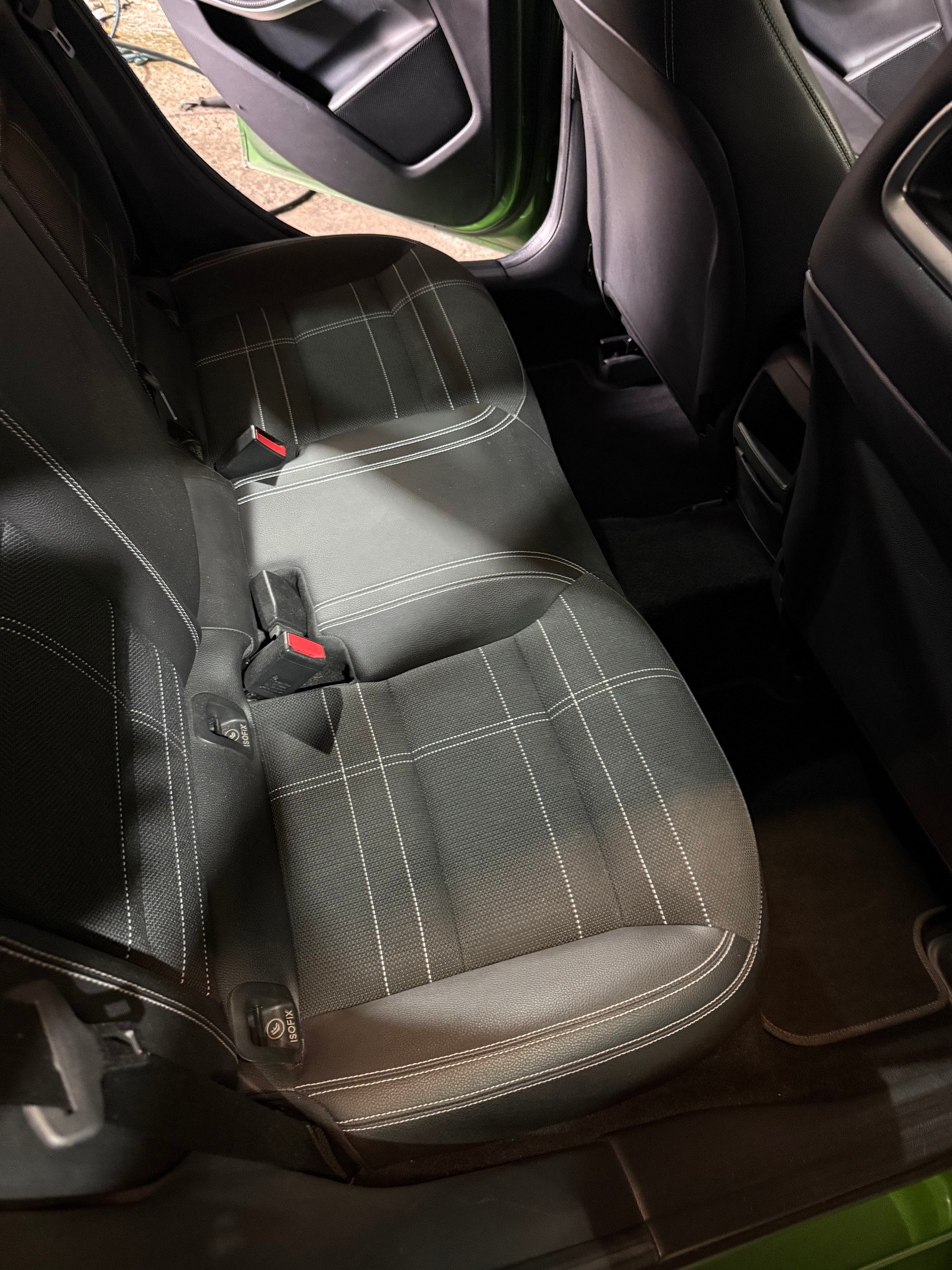 MERCEDES-BENZ A 200 Style-image-5